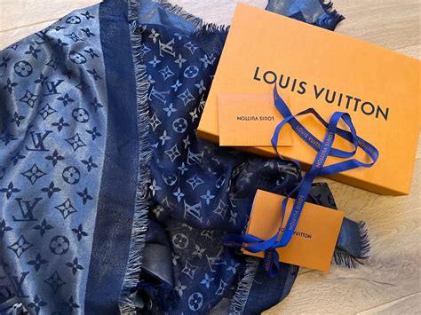 louis vuitton schal blau silber